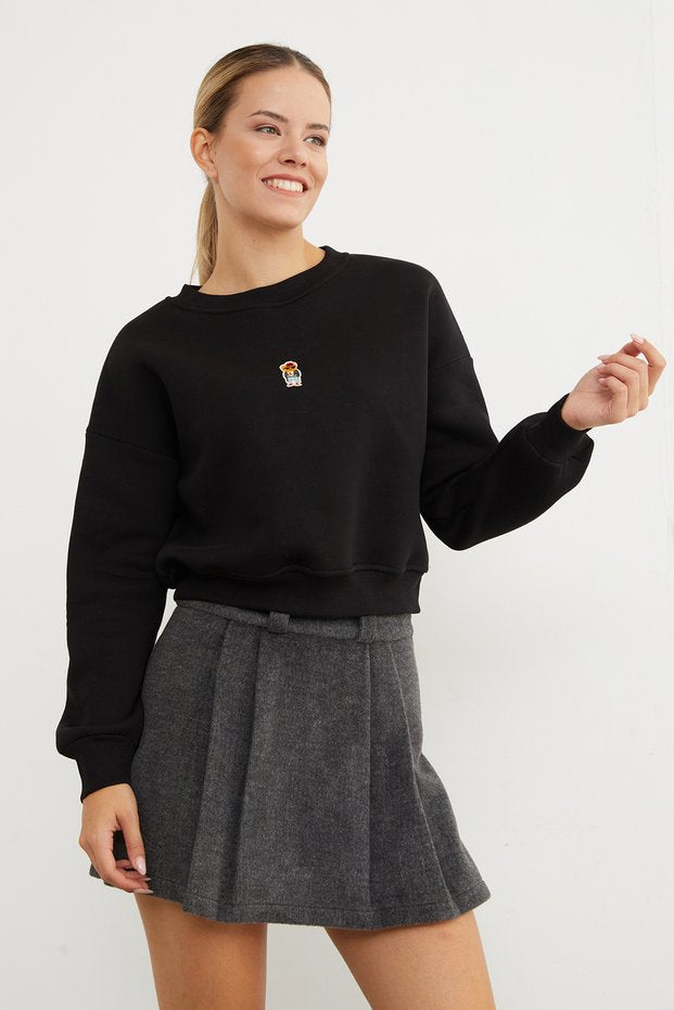 3-Thread Teddy Bear Embroidered Crew Neck Sweatshirt Style 2 - Black