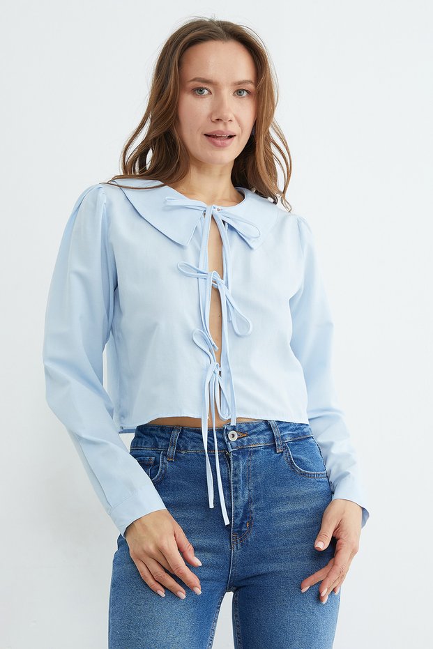 Front Tie Baby Collar Crop Blouse - Blue
