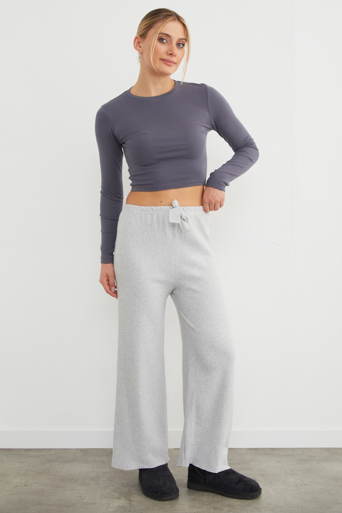 Basic corded elastic-waist trousers in gray – Fullamoda Jordan