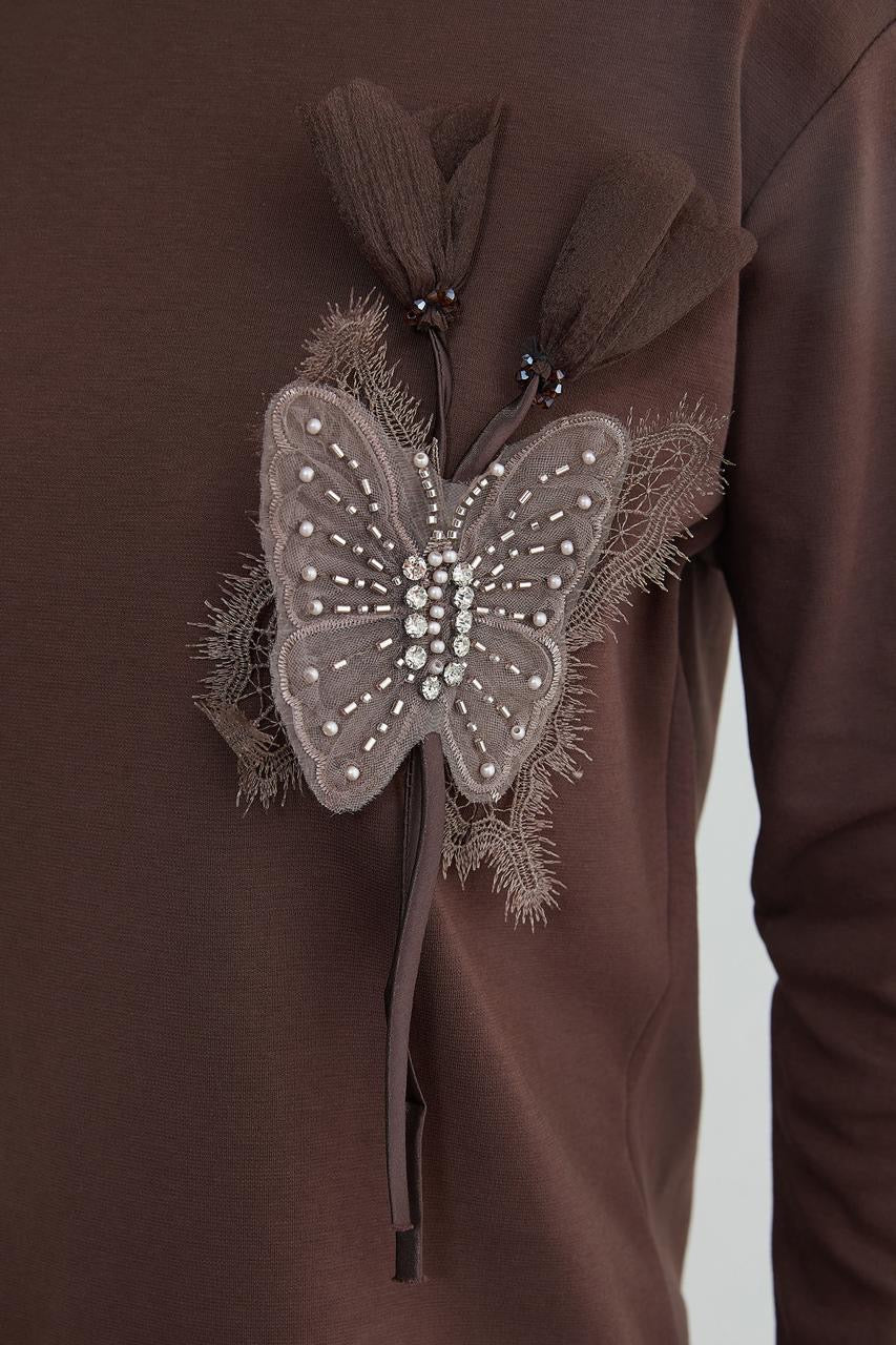 Embellished butterfly longline top, detail – Fullamoda Jordan