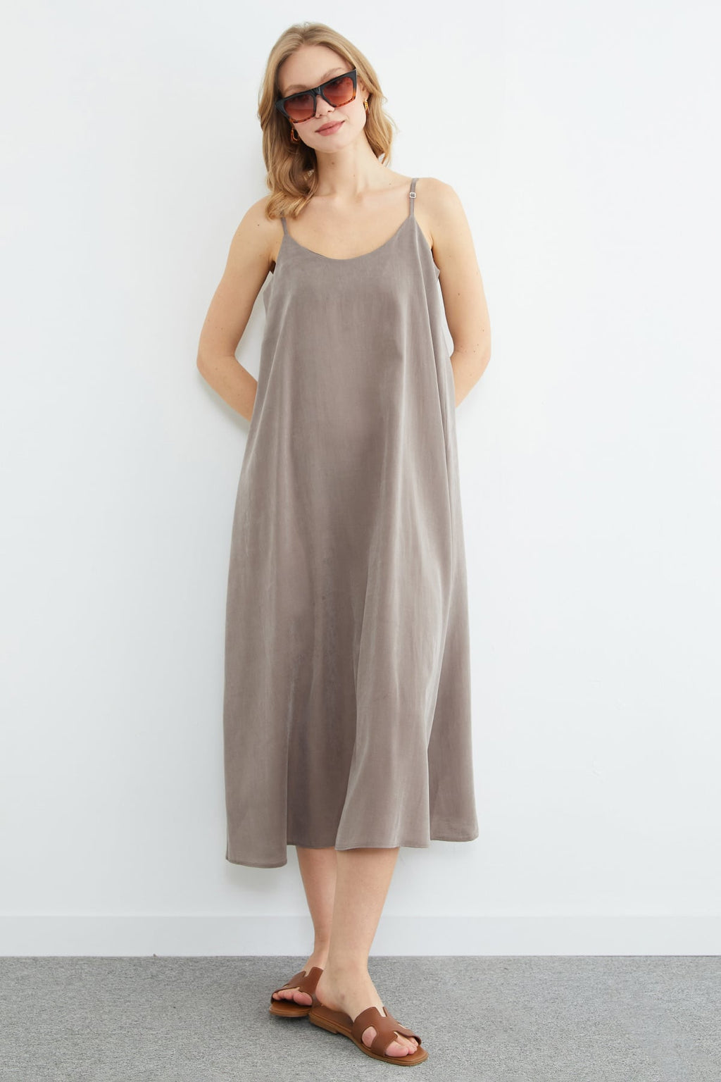 Mink maxi slip dress, second view | فستان بحمالات فيزون – Fullamoda Jordan